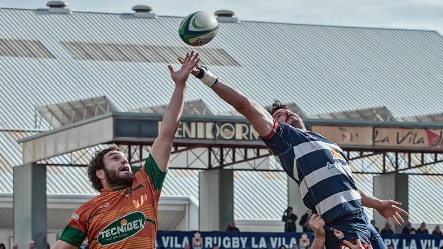 Comienza la temporada en el estadio de Villajoyosa