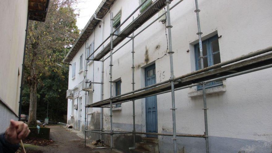 Galende consolida el edificio de la casa de la maestra para uso social