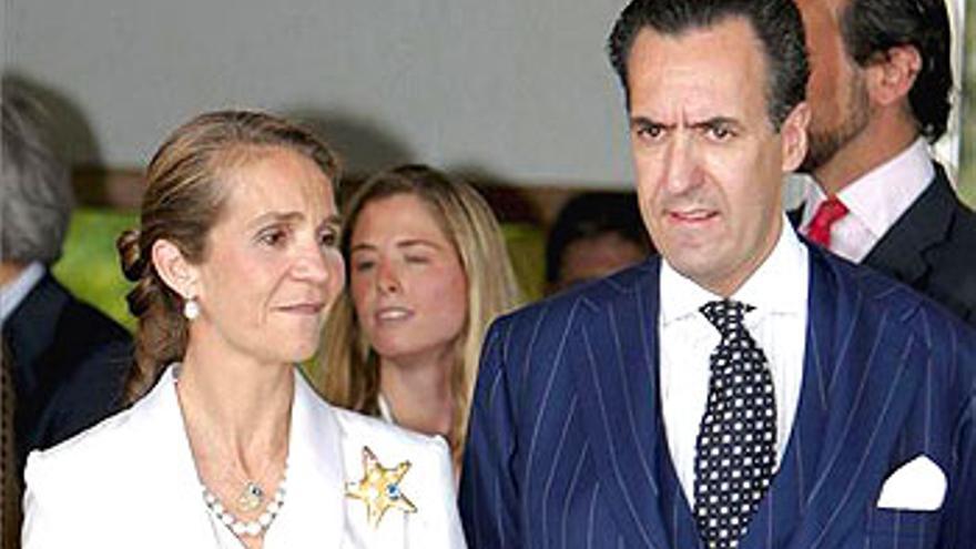 La infanta Elena ya está divorciada de Jaime de Marichalar