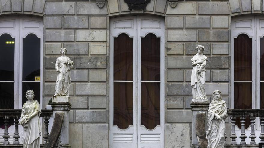 Esplendor indiano en la ruta de los palacetes de Grado, que reúne siete grandes casonas en la villa