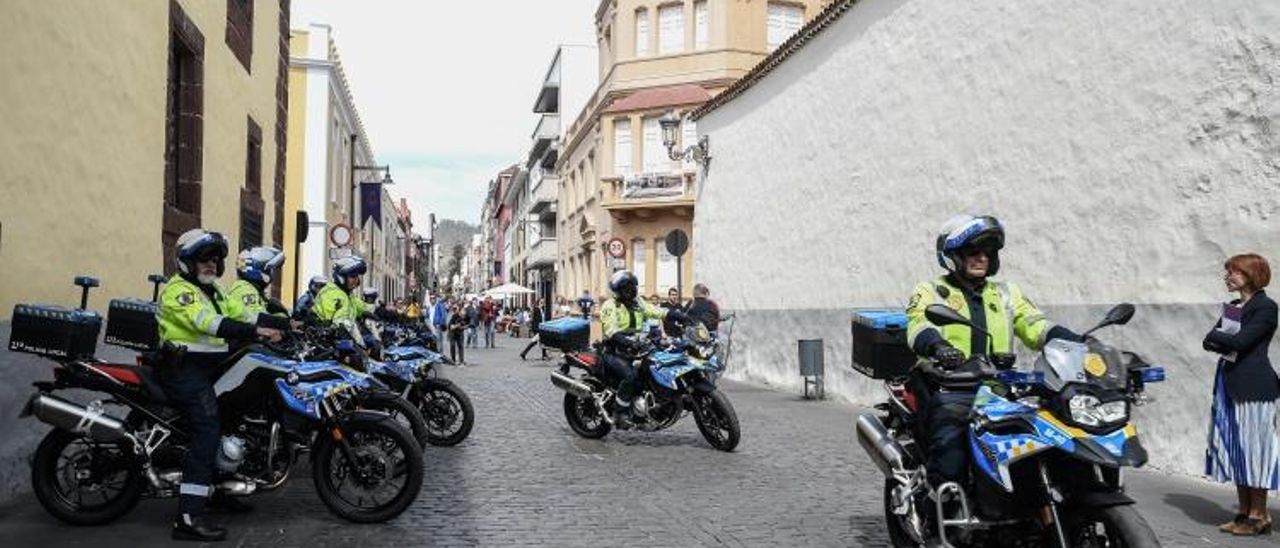 El Ayuntamiento de La Laguna, sobre el contrato de seguridad de sus dependencias: «No suplirá una función policial»