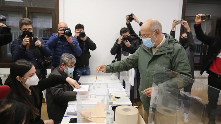 Igea vota en Valladolid