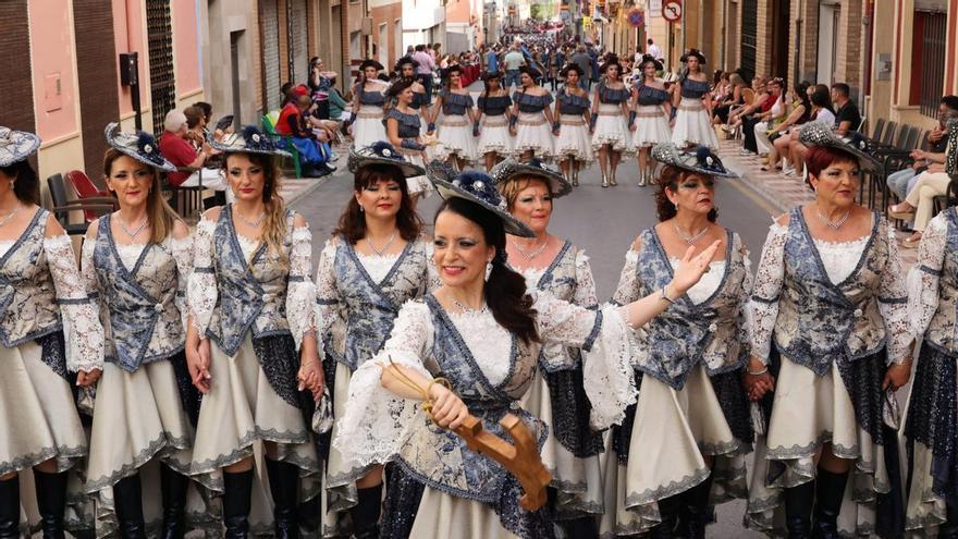 Castalla derrocha fantasía con una espectacular e histórica Entrada
