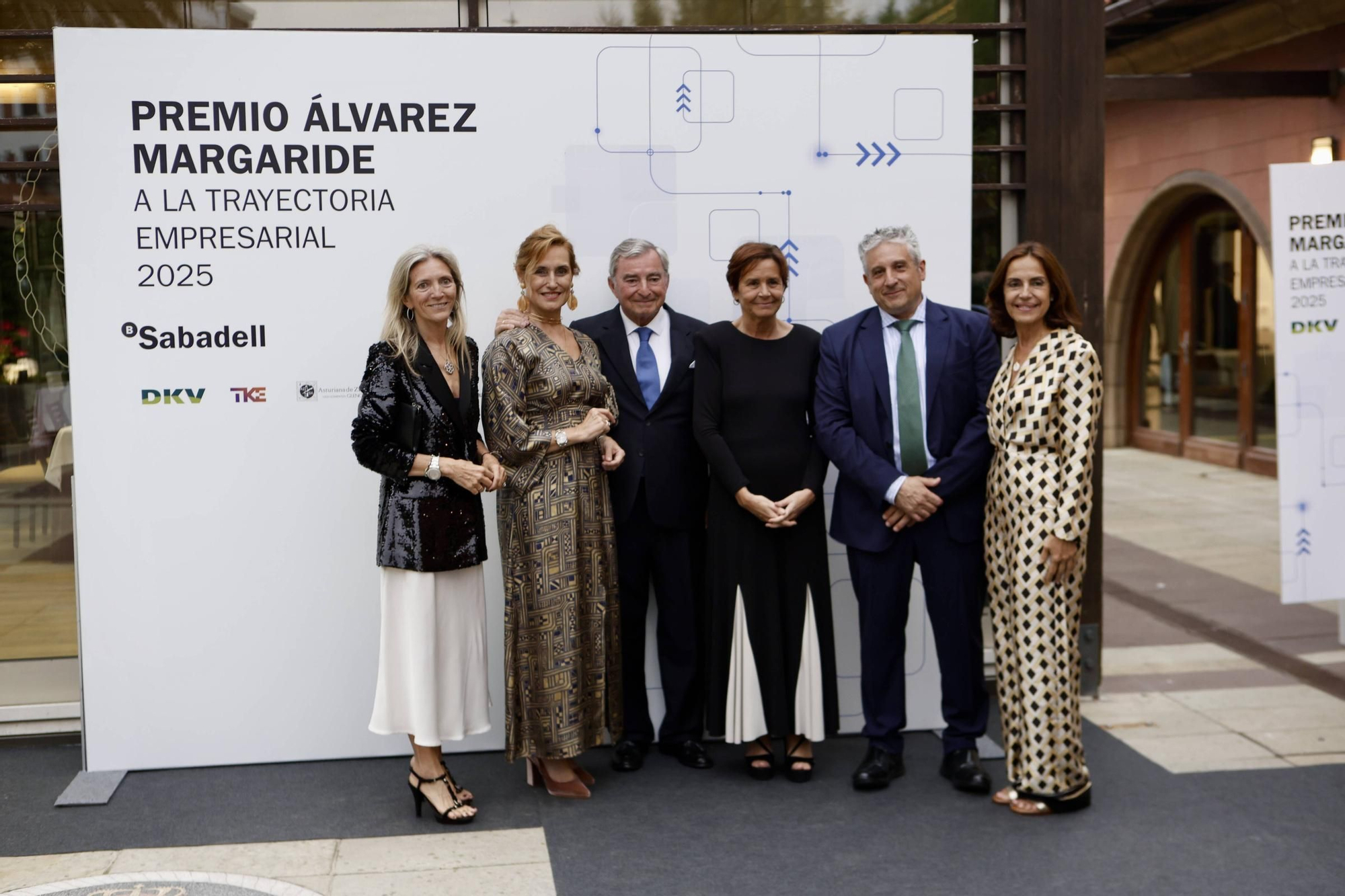 EN IMÁGENES | Entrega del XIV Premio Álvarez Margaride a Luis Rodríguez-Ovejero