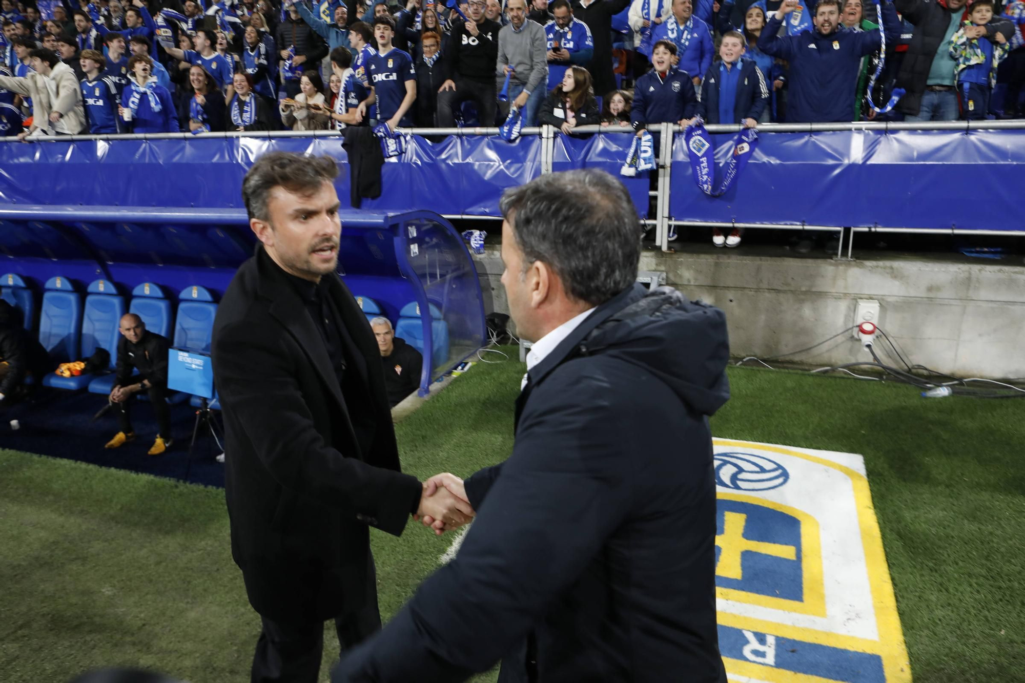 Así fue el derbi asturiano: todas las fotos del encuentro entre el Oviedo y el Sporting en el Tartiere