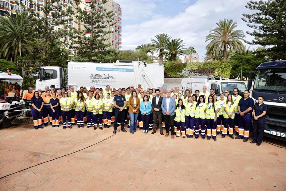 La capital grancanaria obtiene la Escoba de Platino por la mejora de la higiene urbana