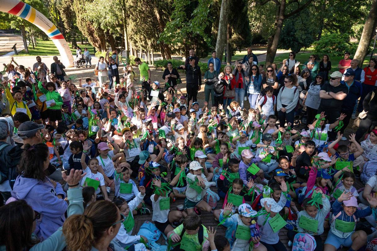 Escolares de Badajoz participan en el 'Proyecto de Barrio'.