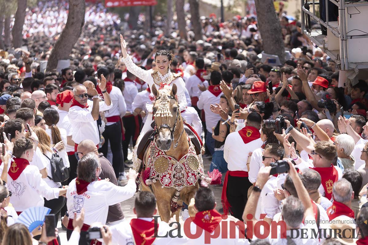 Así se ha vivido la carrera de Los Caballos del Vino en Caravaca Así se ha vivido la carrera de Los Caballos del Vino en Caravaca