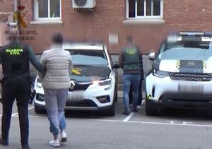 Detienen a una empleada del hogar y a su hijo por robar joyas a un anciano valoradas en más de 50.000 euros