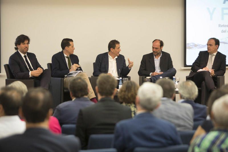 Desayuno 'Agua y futuro' organizado por Levante-EMV y Facsa