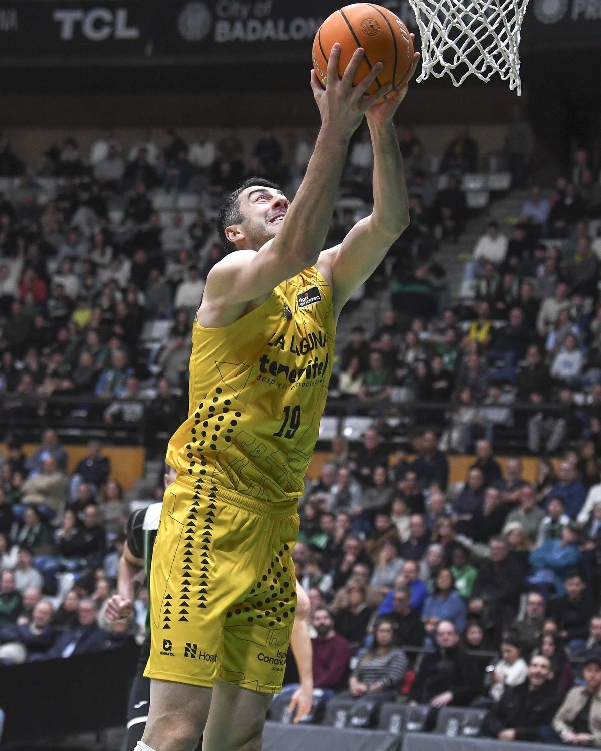 Imágenes del partido Joventut - La Laguna Tenerife Imágenes del partido Joventut - La Laguna Tenerife