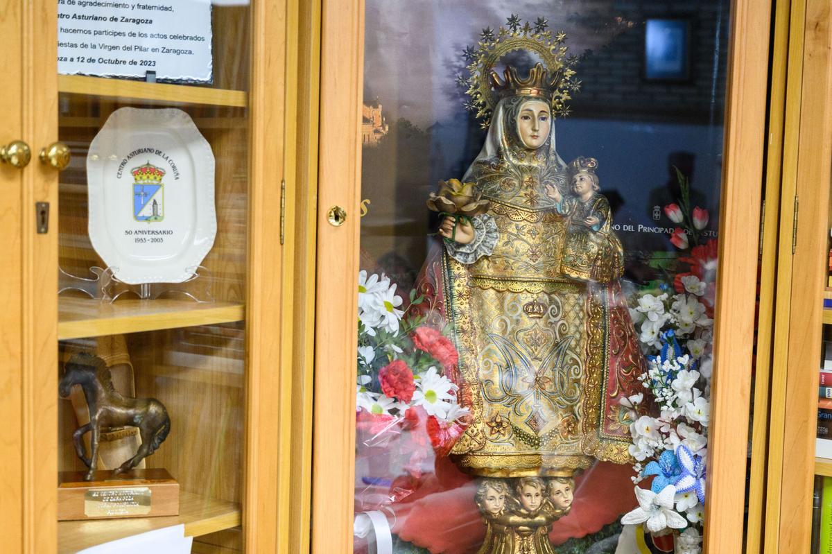 En imágenes | El Centro Asturiano de Zaragoza celebra su aniversario y el relevo en su emblemático restaurante En imágenes | El Centro Asturiano de Zaragoza celebra su aniversario y el relevo en su emblemático restaurante