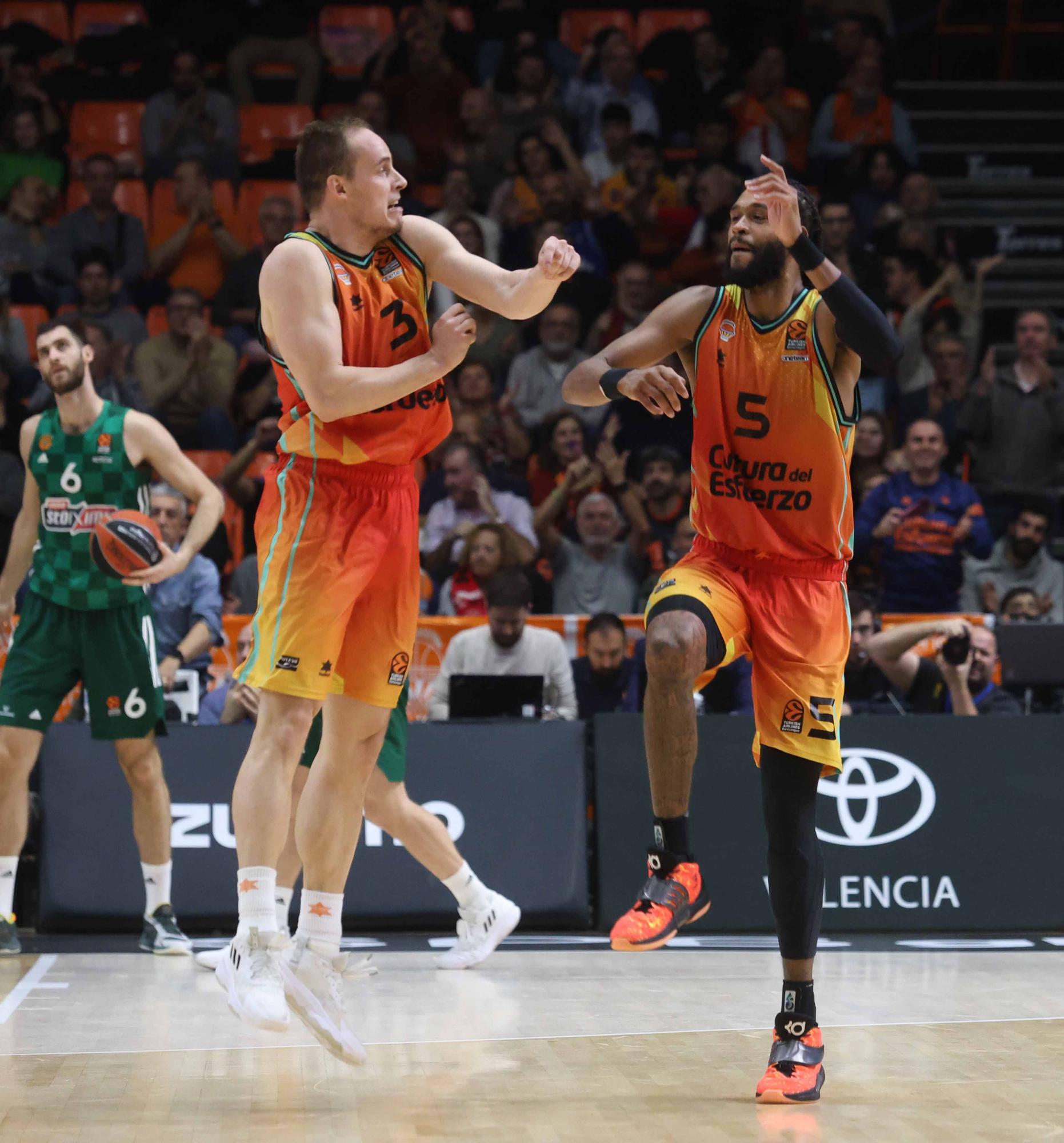 Las mejores imágenes del Valencia Basket - Panathinaikos