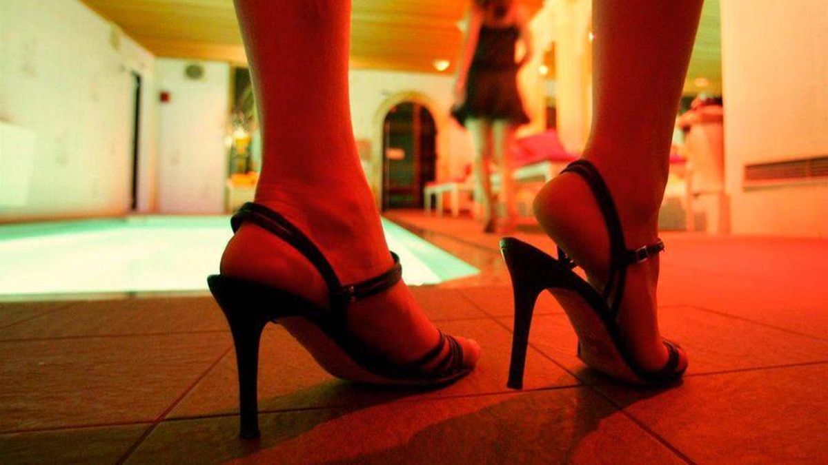 Mujeres.