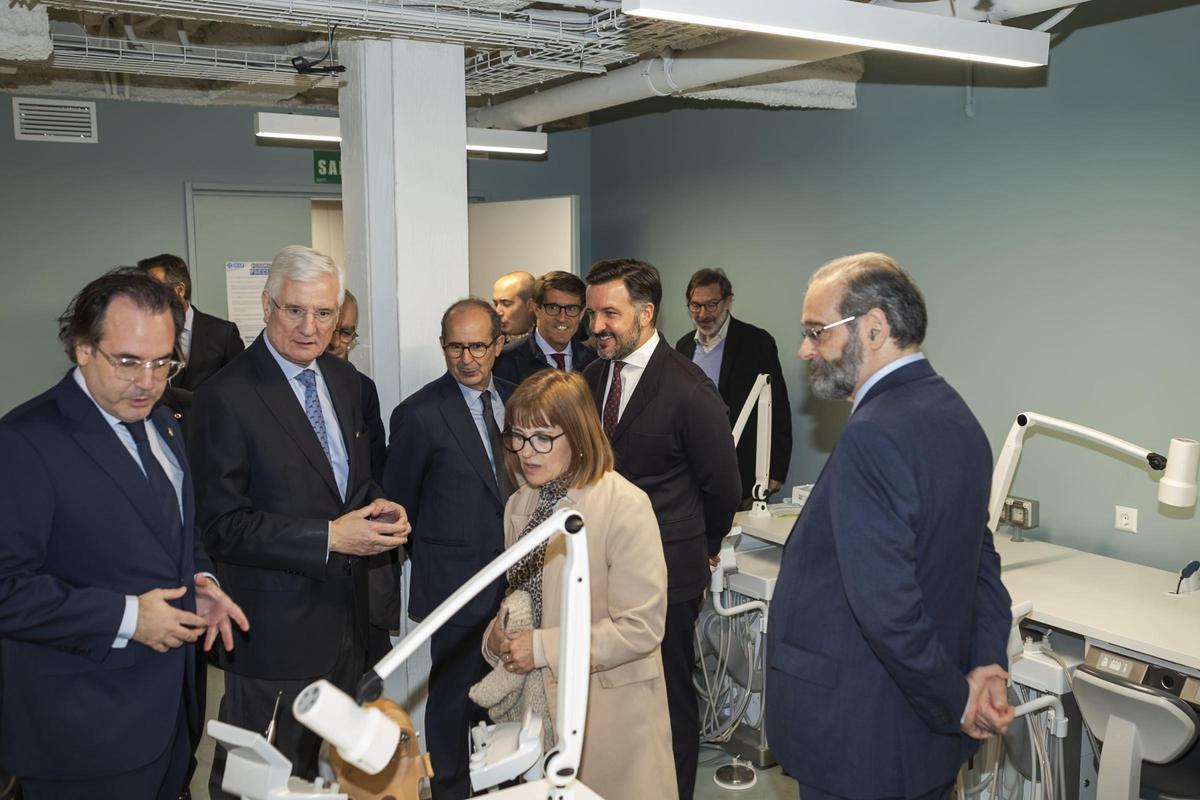 Inauguración de la tercera sede de la Universidad CEU Cardenal Herrera en Elche
