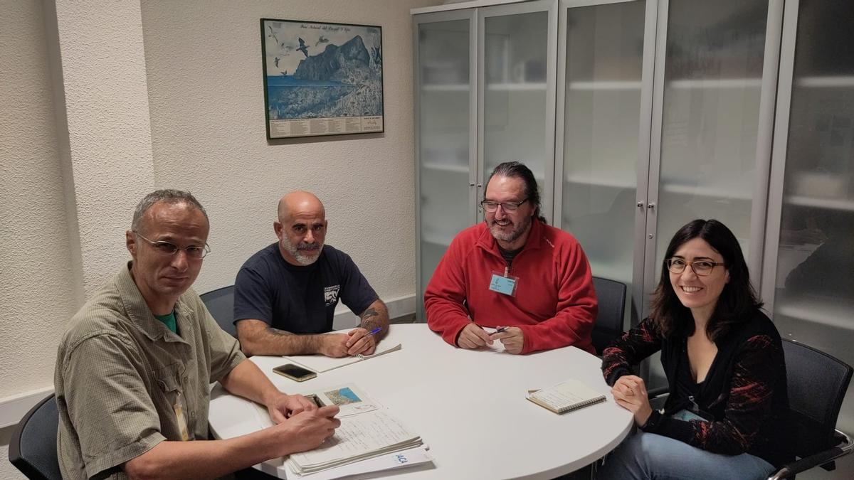Reunión entre el alcalde y representantes de la diputación y la UPV.