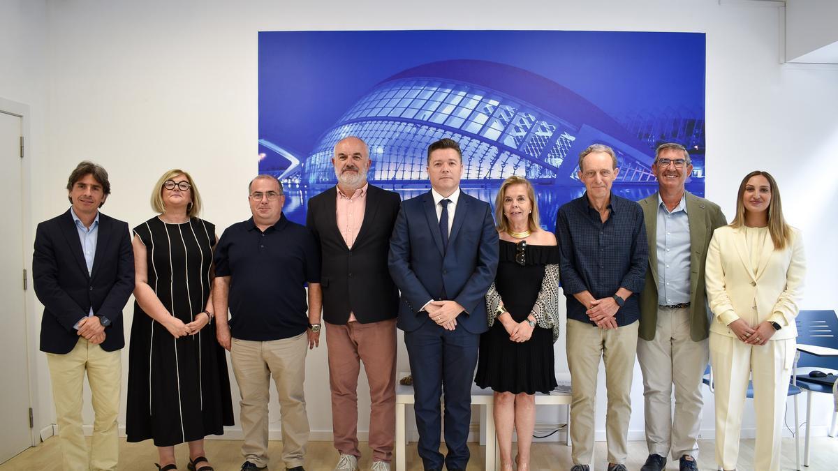 Revista de Sociedad llega este viernes a Levante TV cargado de muchos contenidos