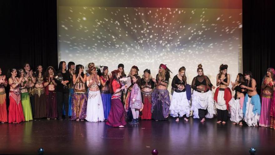 Danza oriental y étnica para celebrar Halloween con Can Planeta en Ibiza