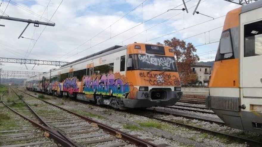 Los grafiteros ‘paralizan’ por segunda vez un tren en Lérida