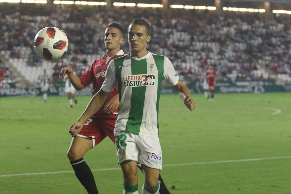 Las imáges del encuentro de Copa del Rey entre el Córdoba C.F. y el Nástic