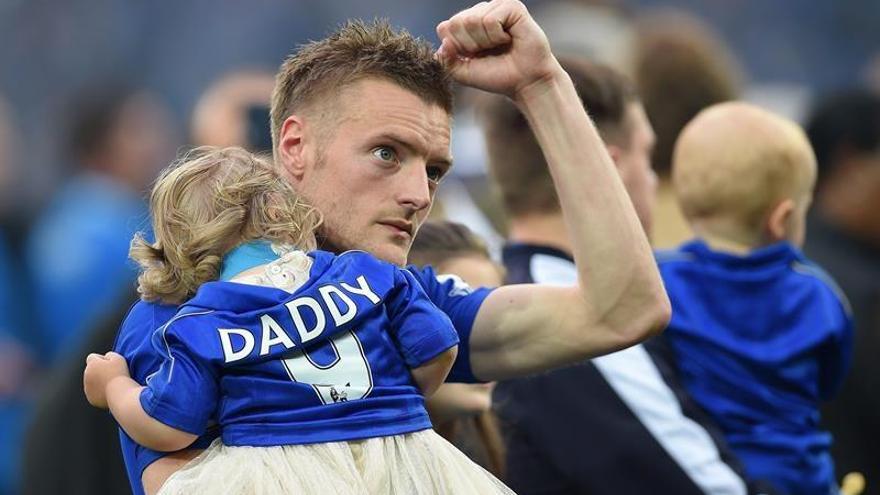 Leicester y Vardy acuerdan su renovación por cuatro años