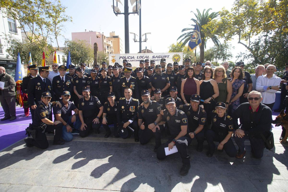 Parte de la plantilla de la Policía Local de Sagunt.