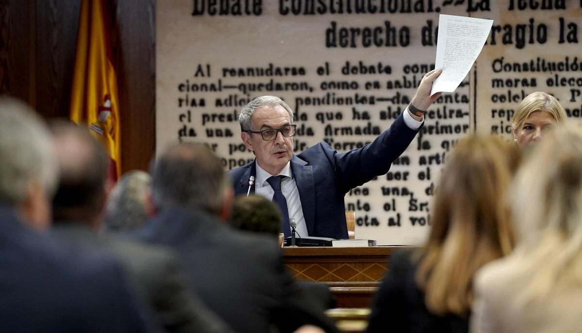 Zapatero nega haver intervingut per al rescat de Plus Ultra: «No, en absolut»