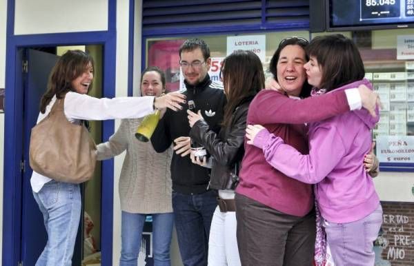Fotogalería: La alegría de los premiados en Zaragoza