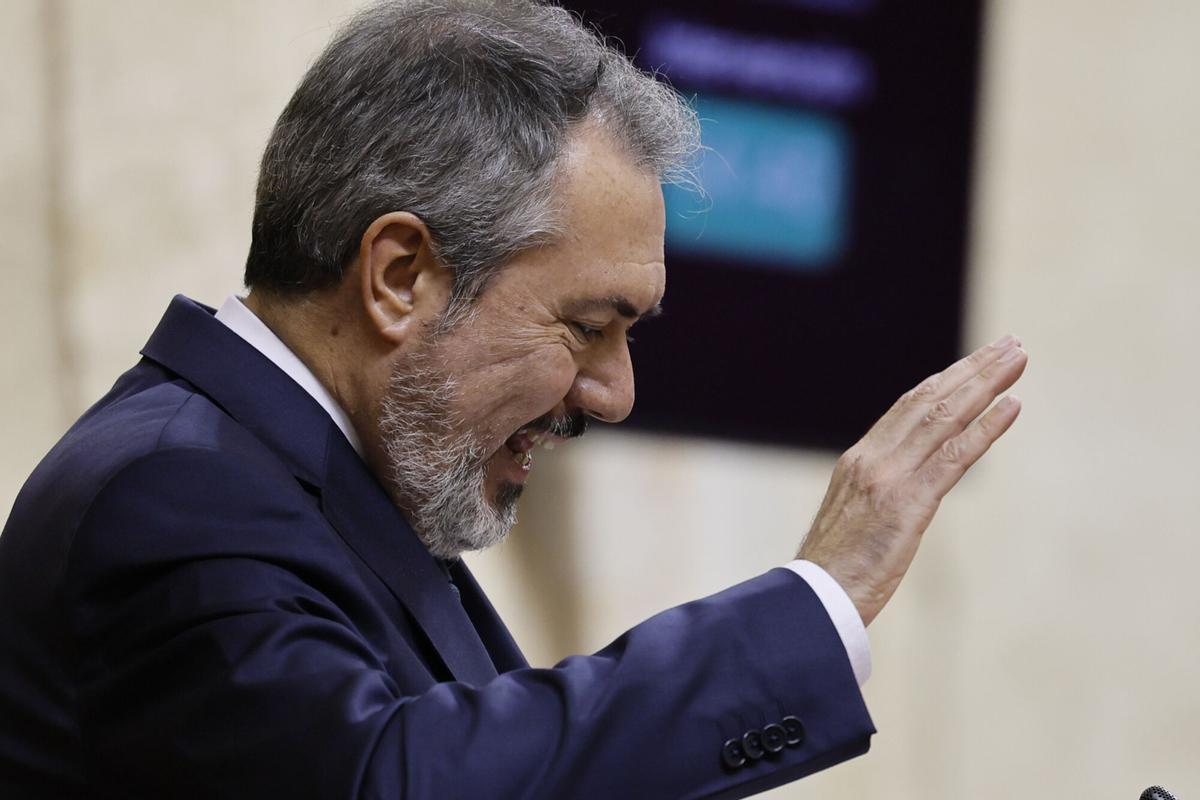 El líder de los socialistas andaluces, Juan Espadas, durante su intervención en el Debate sobre el Estado de la Comunidad.