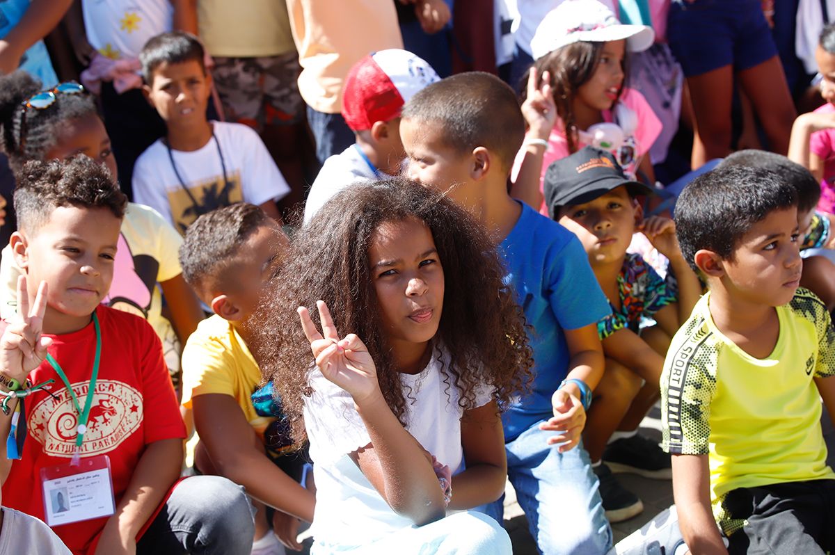 Emoción en la despedida de los niños Saharauis