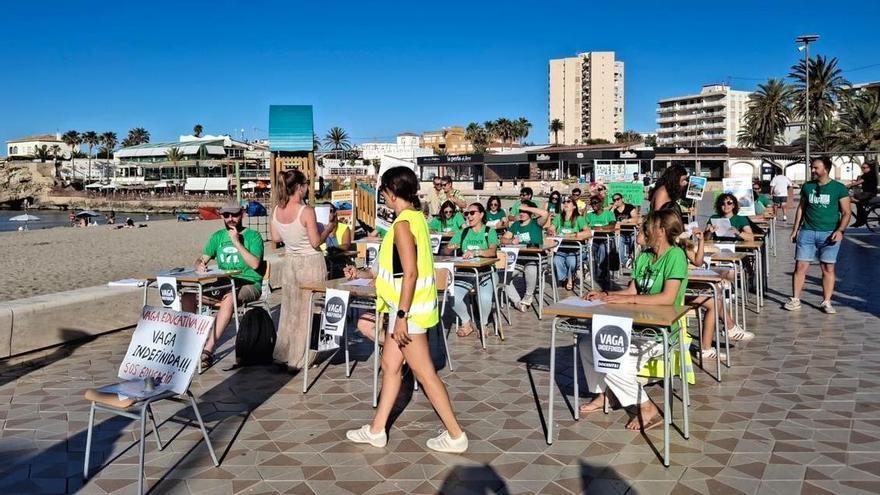 El PP de Xàbia y sus socios de CpJ apoyan a los sindicatos docentes "en todo" y exigen a la conselleria que llegue a un acuerdo, pero se niegan a reprobar a Carmen Ortí y Pérez Llorca