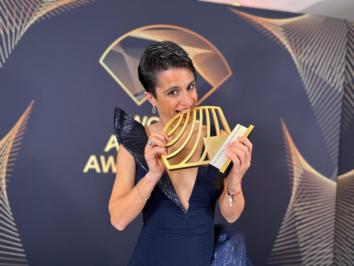 La gran celebración de María Pérez tras lograr el premio de World Athletics a la mejor atleta de marcha/ruta en 2025 La gran celebración de María Pérez tras lograr el premio de World Athletics a la mejor atleta de marcha/ruta en 2025