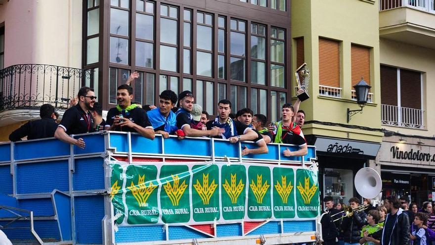El Zamora CF rendirá homenaje a los "Guerreros de Viriato" tras su ascenso a la División de Plata de Balonmano
