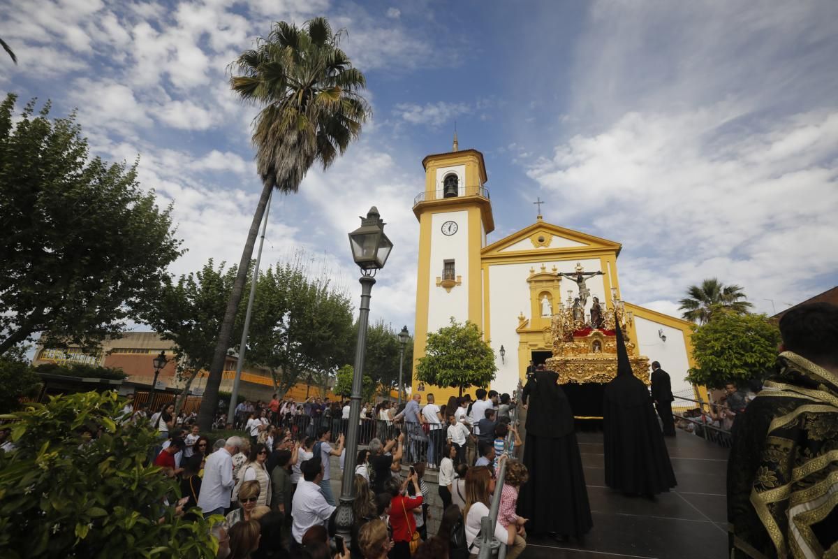 El Amor desciende desde el Cerro