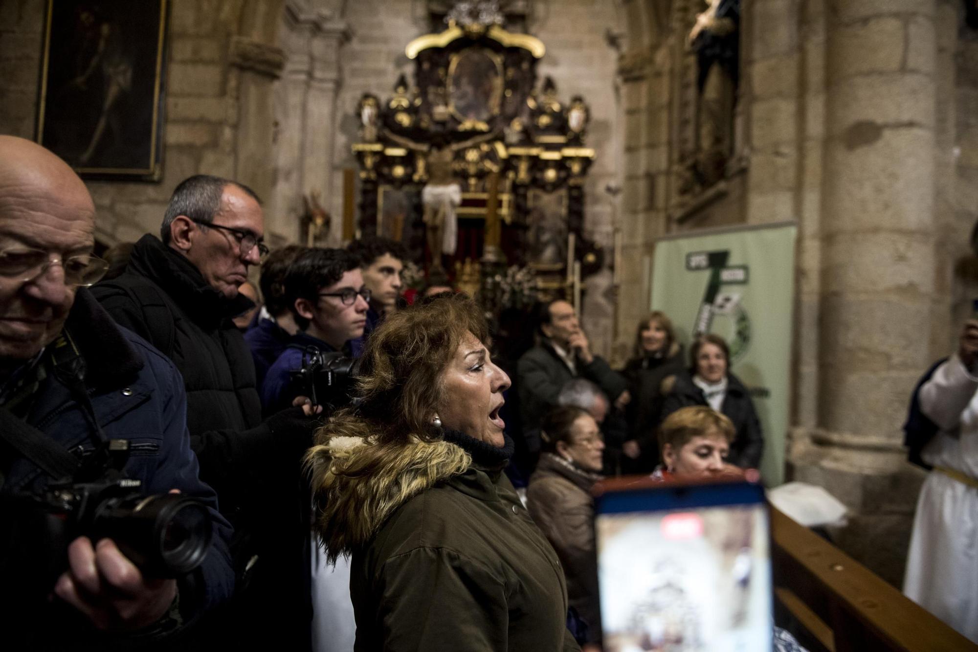 Desconsuelo en la suspensión de la procesión de la Esperanza en Cáceres