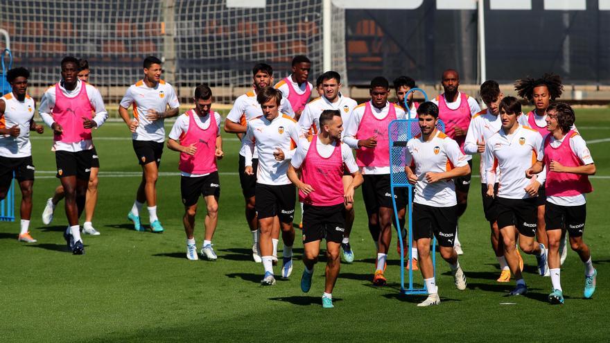 Así ha sido el entrenamiento del Valencia CF de hoy - Superdeporte