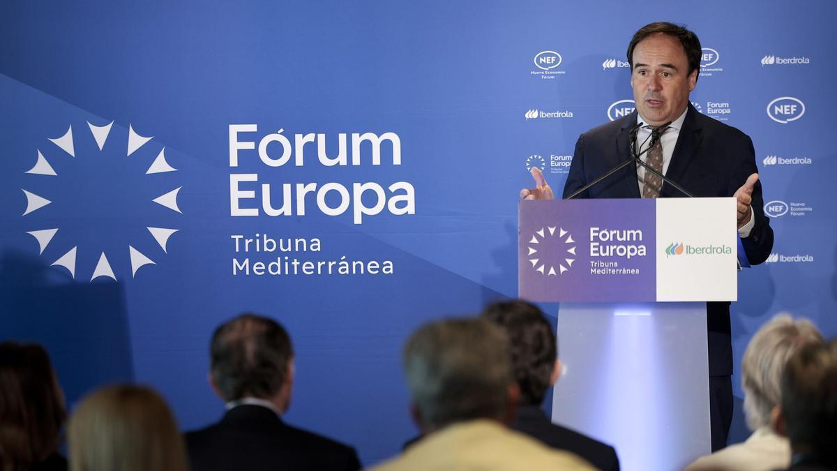 El president de la Generalitat, Juanfran Pérez Llorca, interviene en el Fórum Europa Tribuna Mediterránea, este jueves.