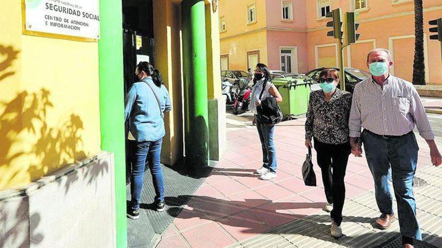 Cinco meses de espera en Castellón para cobrar 
una pensión por el atasco de la Seguridad Social