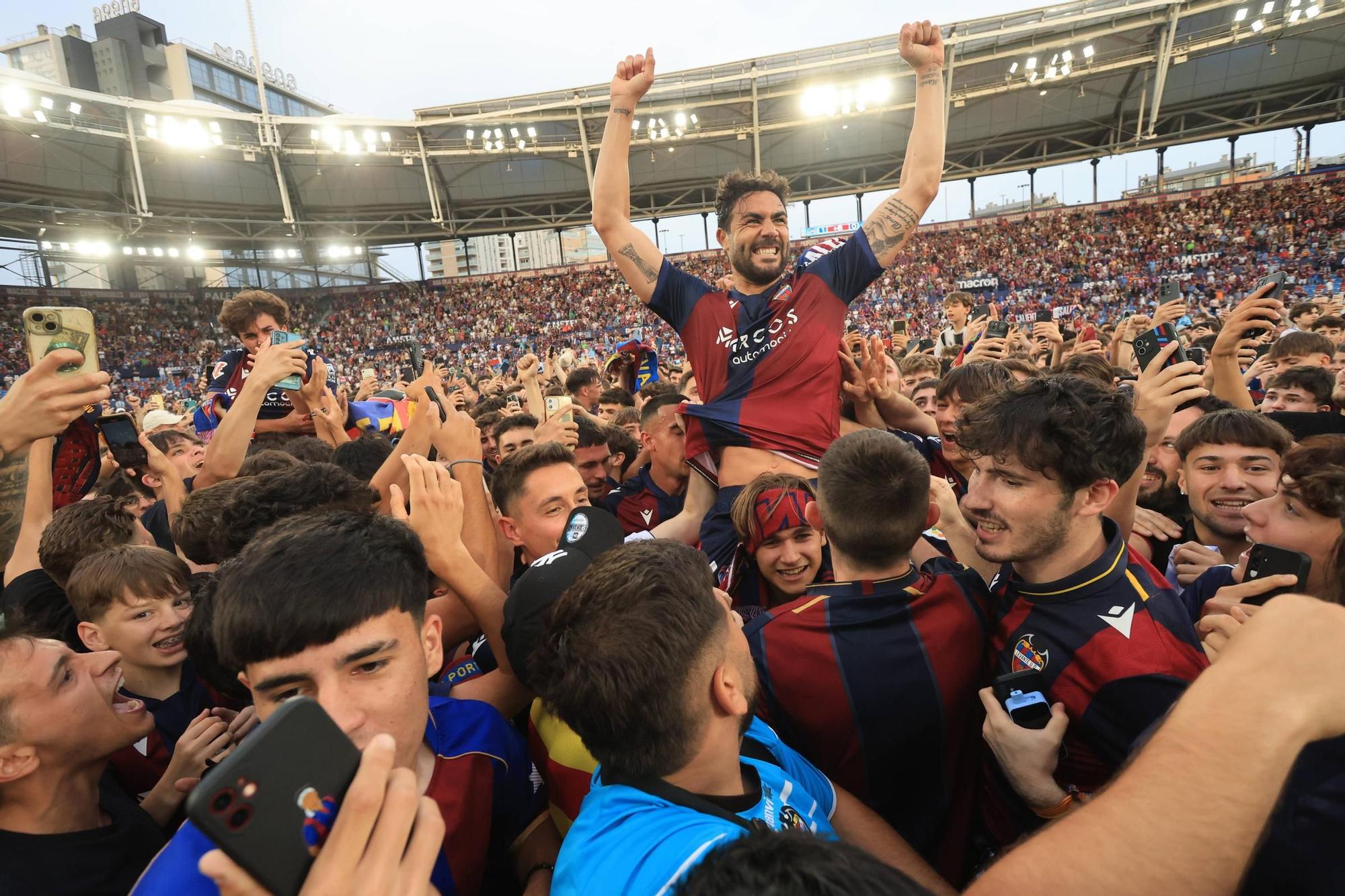 Las mejores imágenes de la celebración del Levante en el Ciutat