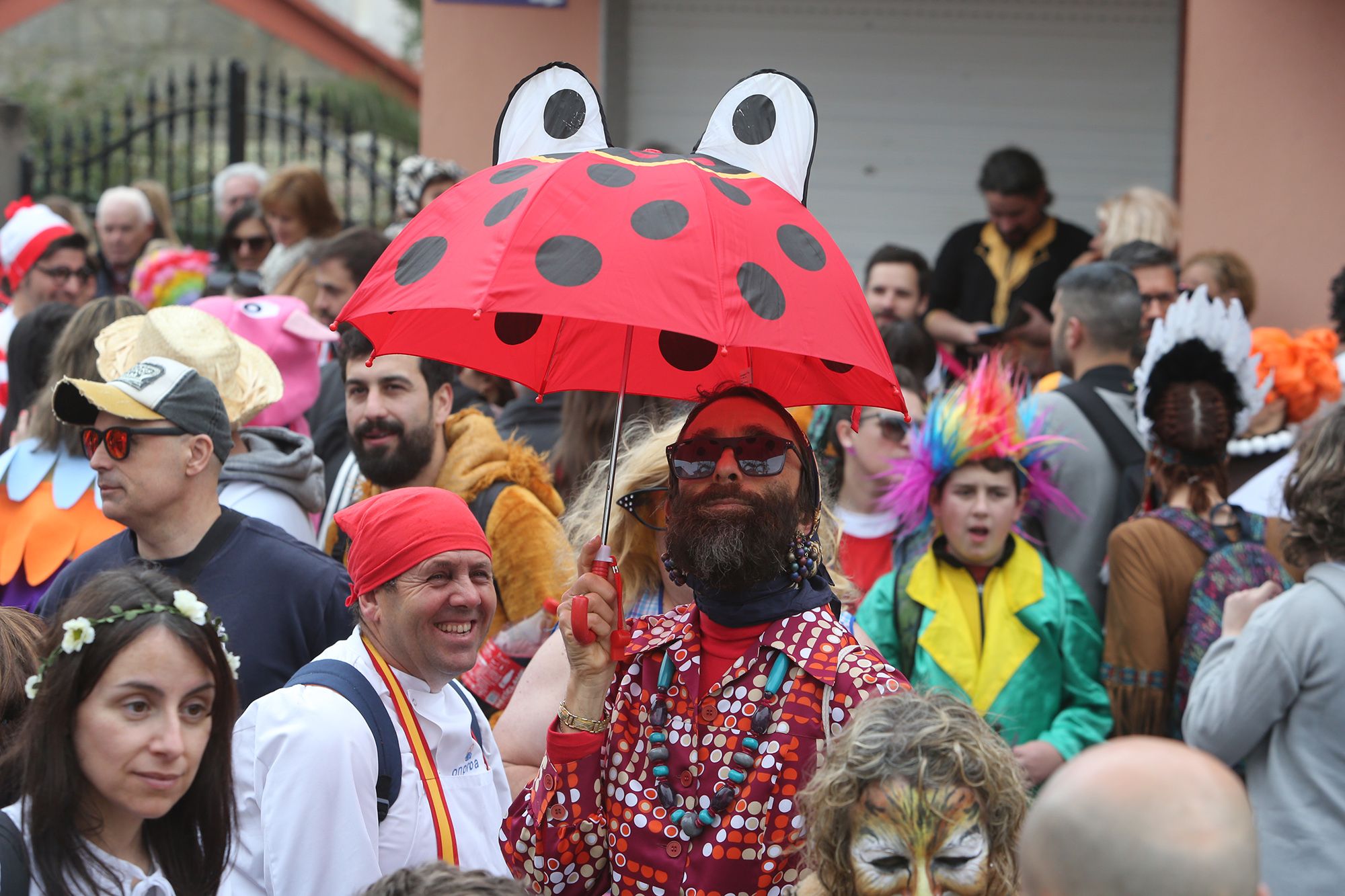 Búscate en las fotos del fin de fiesta del Entroido de O Hío