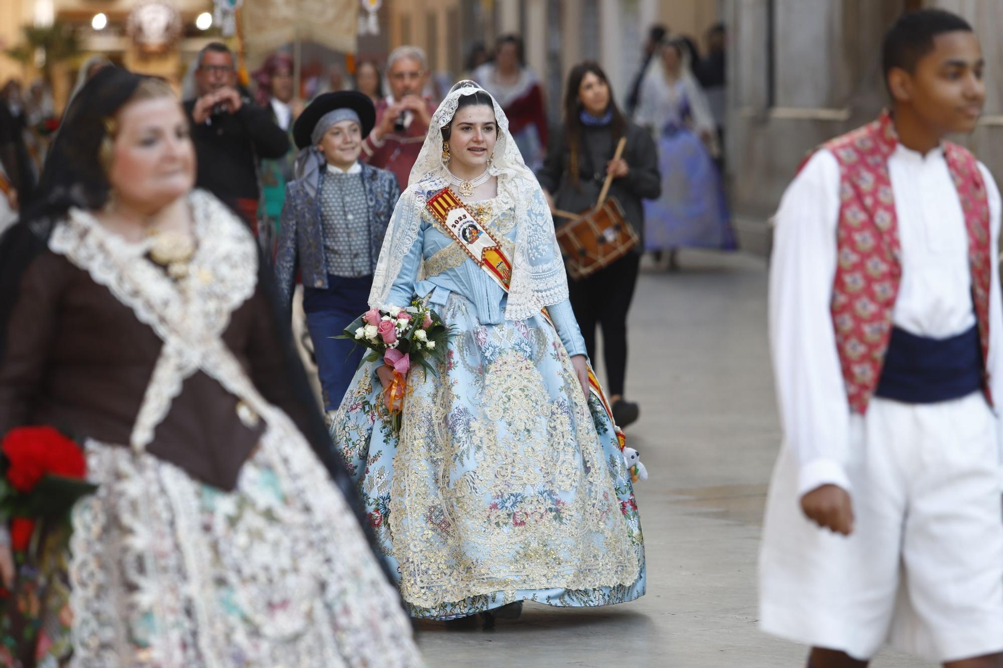 Ofrenda 2023 | Falleras Mayores e Infantiles de comisiones del 17 de Marzo (I)