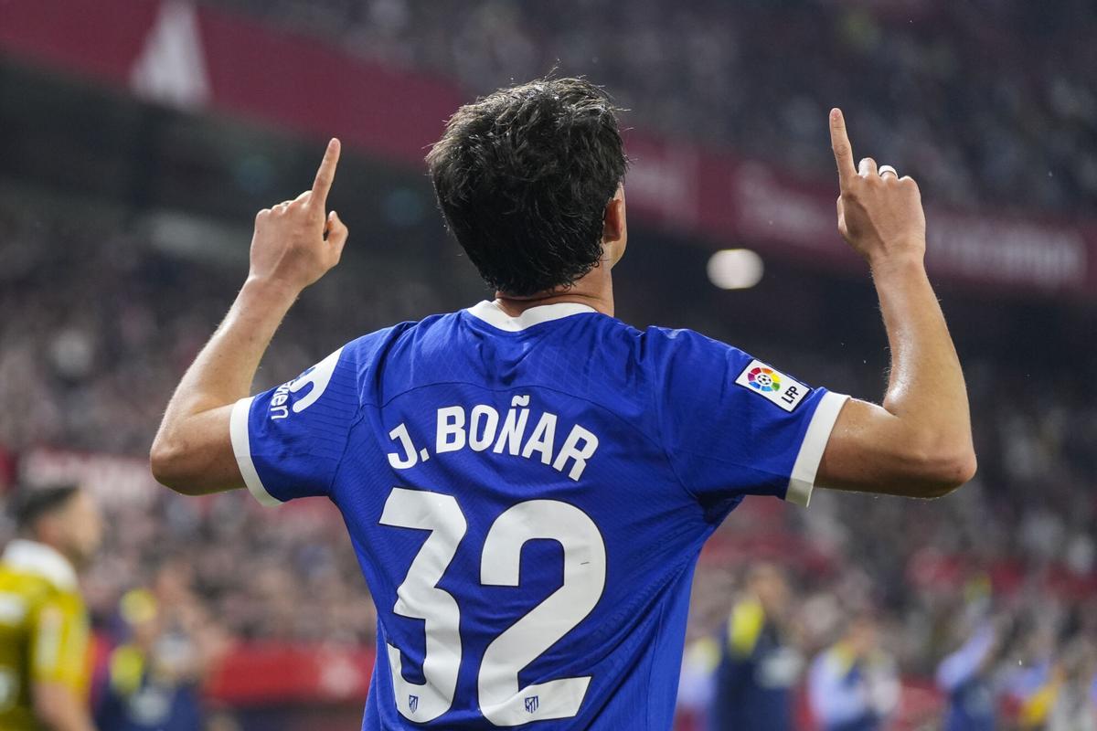 Boñar celebra su tanto.