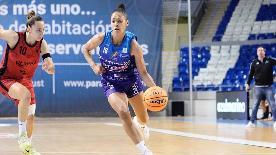 El Azulmarino se exhibe en ataque ante el Barakaldo