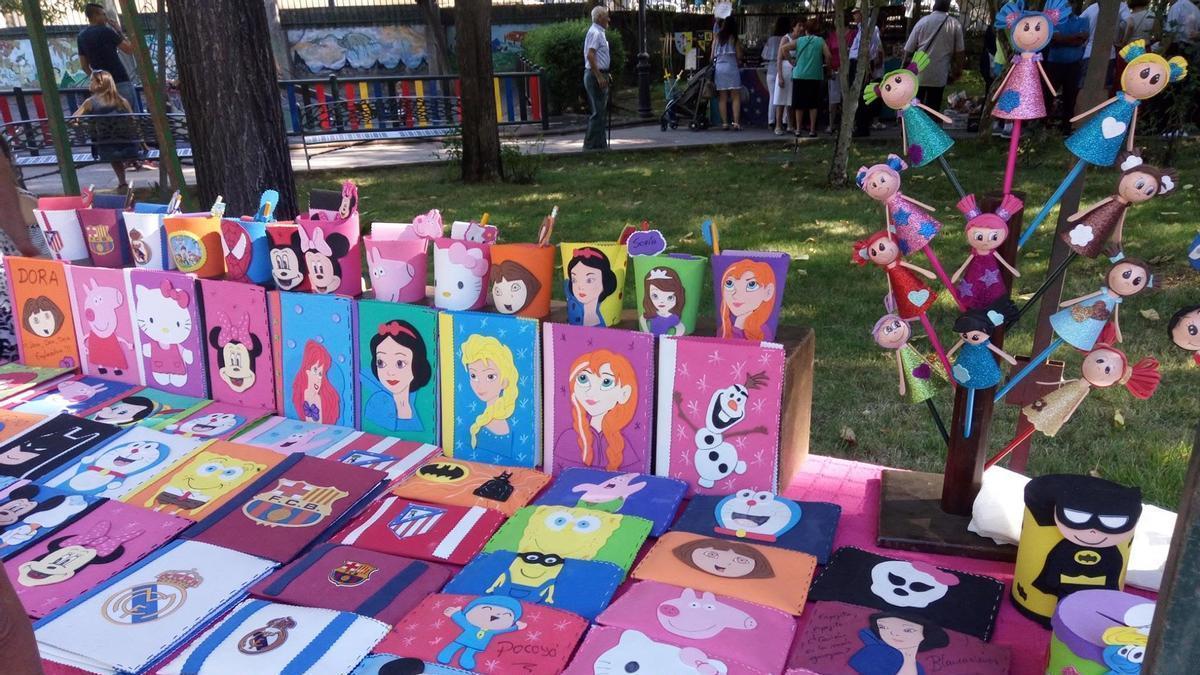 Mercado celebrado en una edición anterior en Montehermoso.