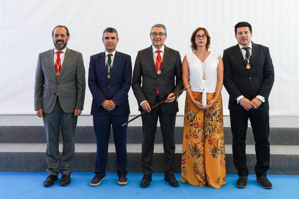 El candidato propuesto por el Partido Popular, Francis Salado, ha sido elegido este miércoles como presidente de la Diputación de Málaga en el transcurso del pleno de investidura.