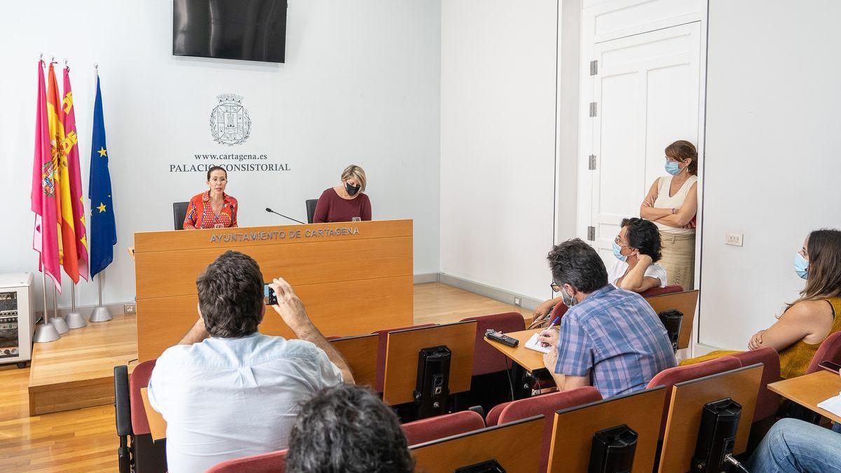 La Alcaldesa pide más apoyo a la Delegación del Gobierno