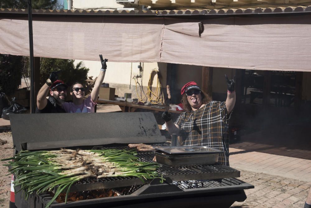 Les imatges de la calçotada popular del Regió 7