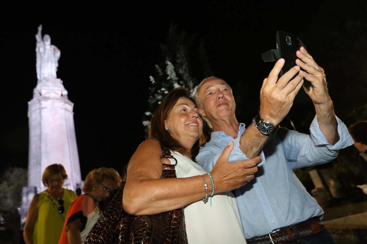 Fotogalería/  La nueva iluminación del Sagrado Corazón de las Ermitas.