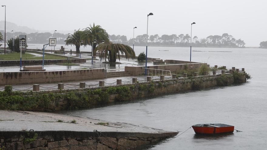 Costas planea la reconstrucción completa del paseo de A Foz por 1 millón de euros