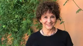 Anna Gatell, pediatra: "Si un niño de 6 años lee peor que los demás es que pasa algo, es un mito creer que ya aprenderá"